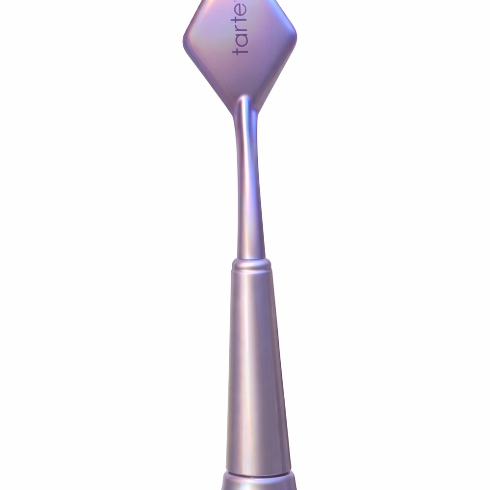 Tarte Iridescent Makeup Tool - Picture 2 of 4